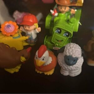 Colorful Farm Adventure Playset with Tractor and Animals fisher price